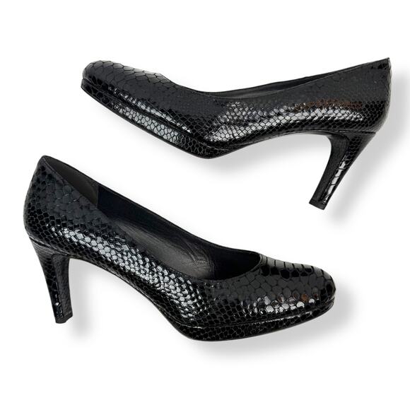 STUART WEITZMAN shiny black snakeskin leather platform heels - Picture 14 of 16